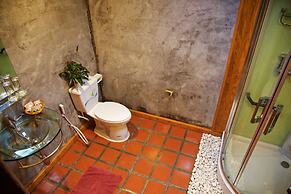 Poohbar Resort & Lotusdive