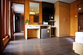 Poohbar Resort & Lotusdive