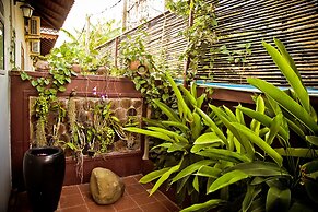 Ravorn Villa Boutique