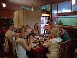 Ravorn Villa Boutique