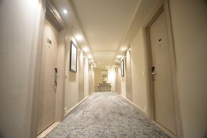 Efcee Sarovar Premiere Bhavnagar