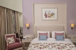 Efcee Sarovar Premiere Bhavnagar