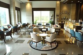 Efcee Sarovar Premiere Bhavnagar