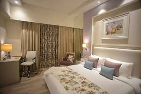 Efcee Sarovar Premiere Bhavnagar