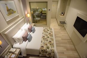 Efcee Sarovar Premiere Bhavnagar