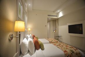 Efcee Sarovar Premiere Bhavnagar