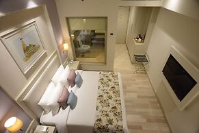 Efcee Sarovar Premiere Bhavnagar