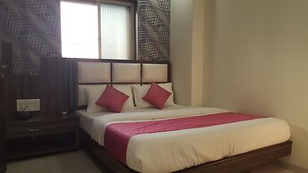 Hotel Sanjary Palace