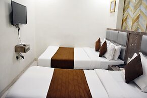 Hotel Sanjary Palace