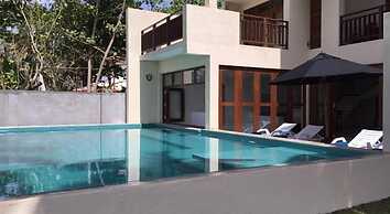Chillax Villas