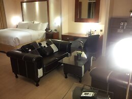 Pearlwort Hotel and Suites