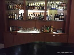 Pearlwort Hotel and Suites