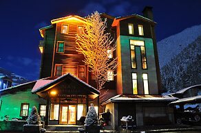 Inan Kardesler Hotel