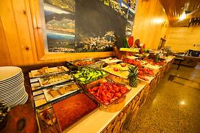 Inan Kardesler Hotel