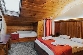 Inan Kardesler Hotel