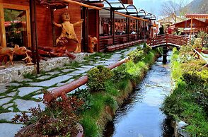 Inan Kardesler Hotel