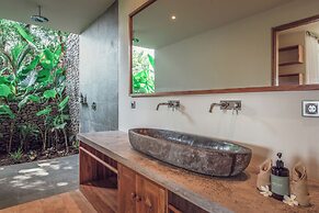 Sumberkima Hill Private Villa Retreat