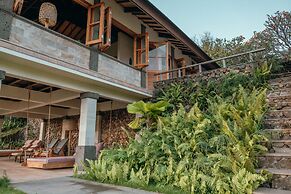 Sumberkima Hill Private Villa Retreat