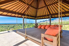 Sumberkima Hill Private Villa Retreat