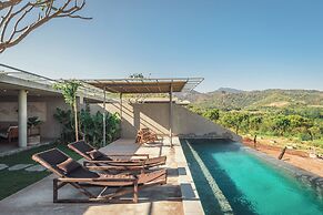 Sumberkima Hill Private Villa Retreat