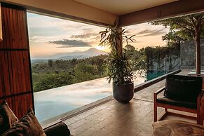 Sumberkima Hill Private Villa Retreat