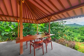 Sumberkima Hill Private Villa Retreat