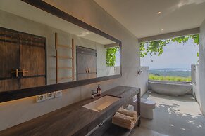 Sumberkima Hill Private Villa Retreat