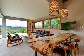 Sumberkima Hill Private Villa Retreat