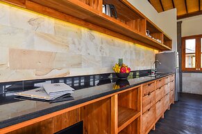 Sumberkima Hill Private Villa Retreat