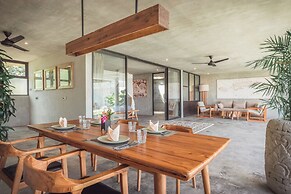 Sumberkima Hill Private Villa Retreat