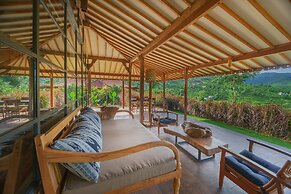 Sumberkima Hill Private Villa Retreat