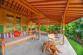 Sumberkima Hill Private Villa Retreat