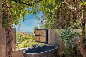 Sumberkima Hill Private Villa Retreat