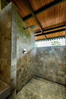 Sumberkima Hill Private Villa Retreat