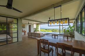Sumberkima Hill Private Villa Retreat