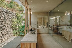 Sumberkima Hill Private Villa Retreat