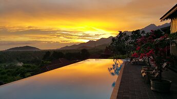 Sumberkima Hill Private Villa Retreat