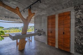 Sumberkima Hill Private Villa Retreat