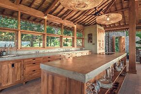 Sumberkima Hill Private Villa Retreat