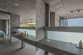 Sumberkima Hill Private Villa Retreat