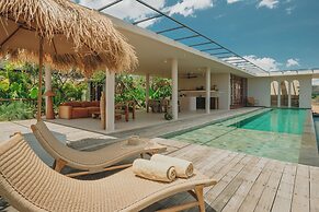 Sumberkima Hill Private Villa Retreat