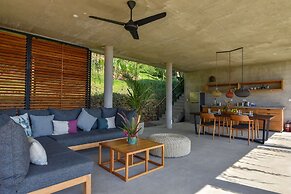 Sumberkima Hill Private Villa Retreat