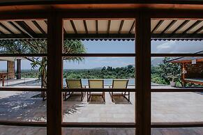 Sumberkima Hill Private Villa Retreat