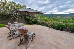 Sumberkima Hill Private Villa Retreat