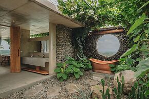 Sumberkima Hill Private Villa Retreat