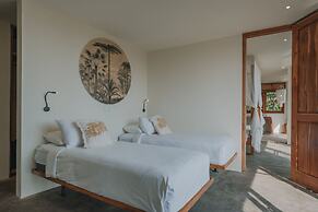 Sumberkima Hill Private Villa Retreat