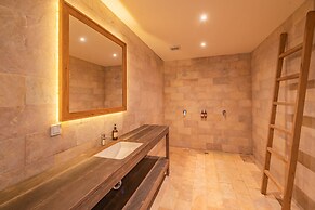 Sumberkima Hill Private Villa Retreat