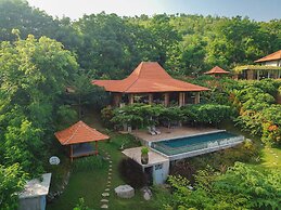 Sumberkima Hill Private Villa Retreat