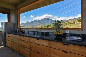 Sumberkima Hill Private Villa Retreat