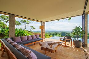 Sumberkima Hill Private Villa Retreat